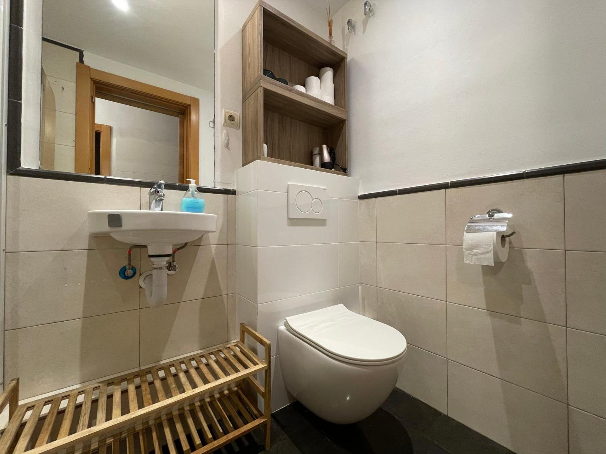 Apartamento Tranquilo Y Del Barrio Leilighet Barcelona Eksteriør bilde